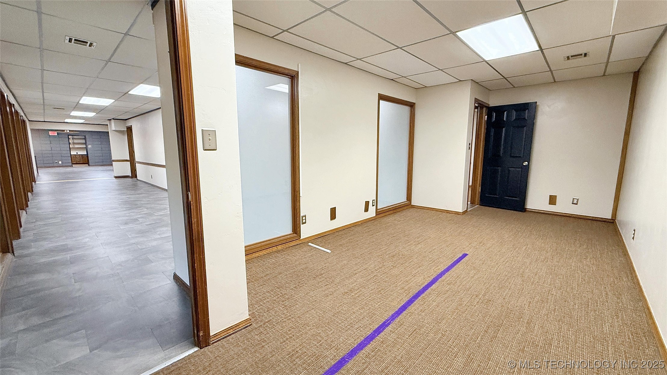 1001 W Broadway Street Property Photo 18