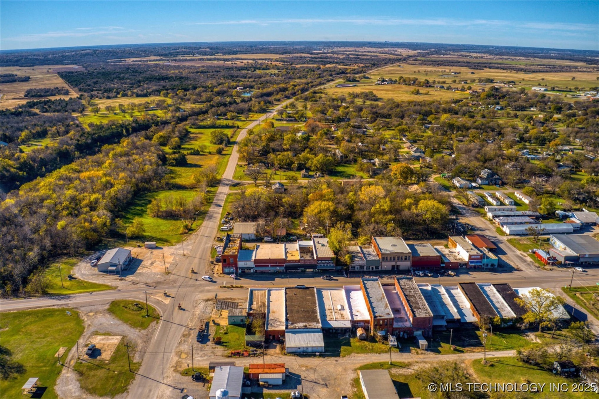 108 Buffalo Property Photo 5