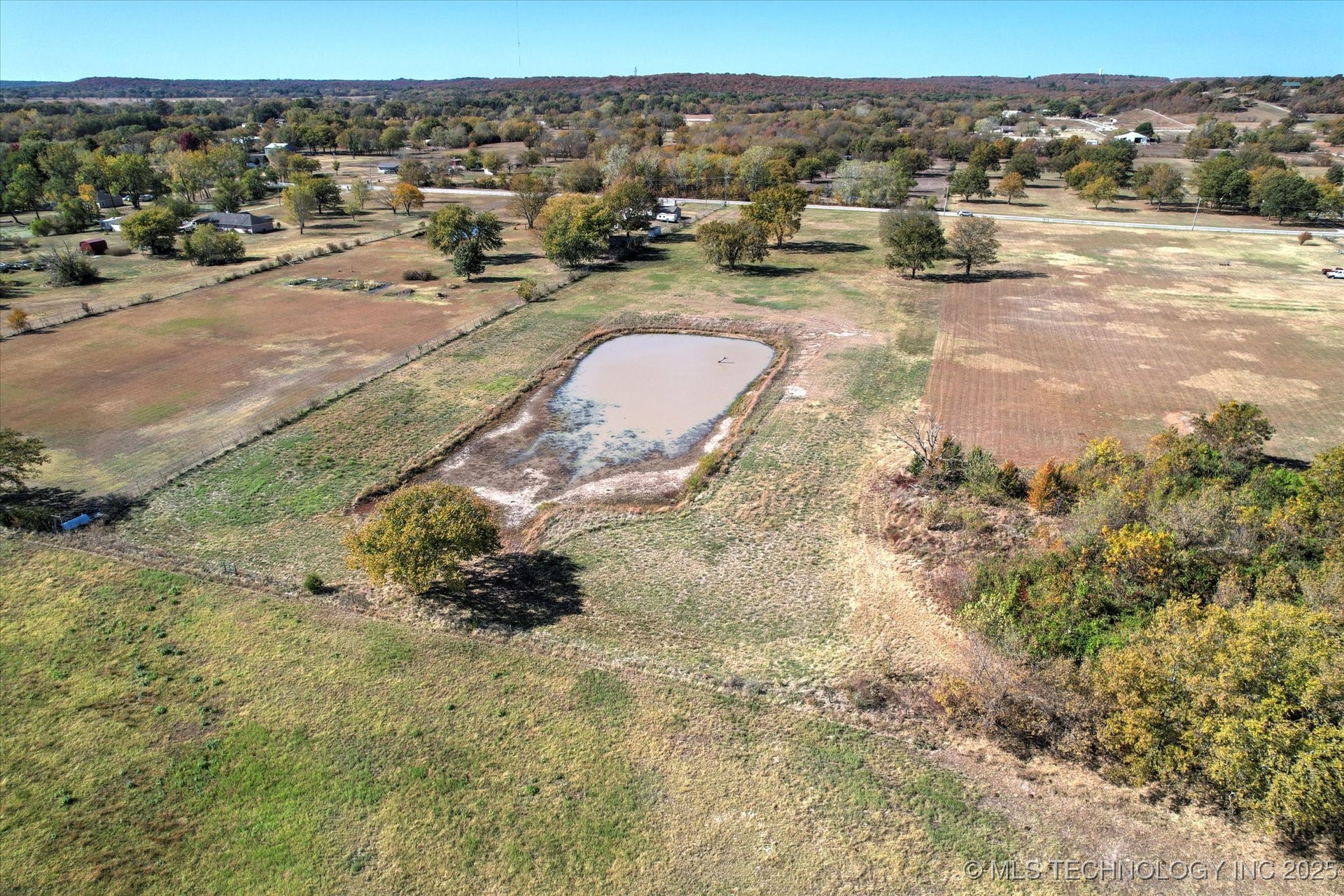 N 153rd Road Property Photo 8