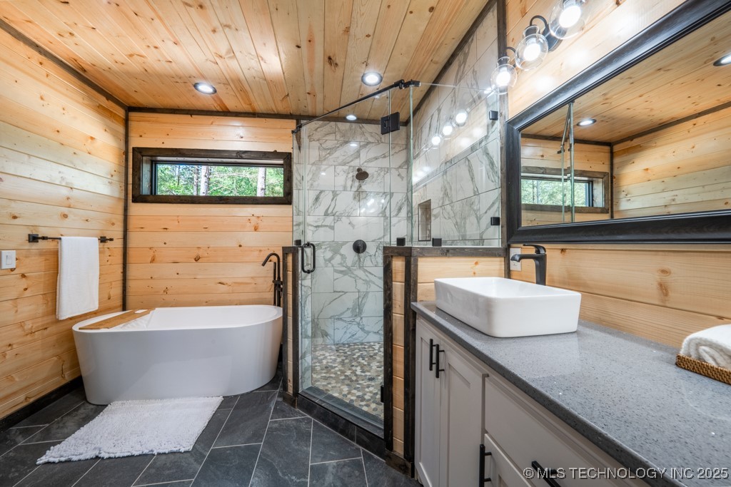 546 Conifer Crossing Trail Property Photo 15