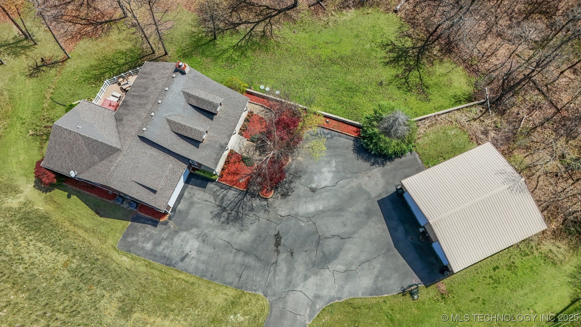 32548 S Cookson Bluff Road Property Photo 5