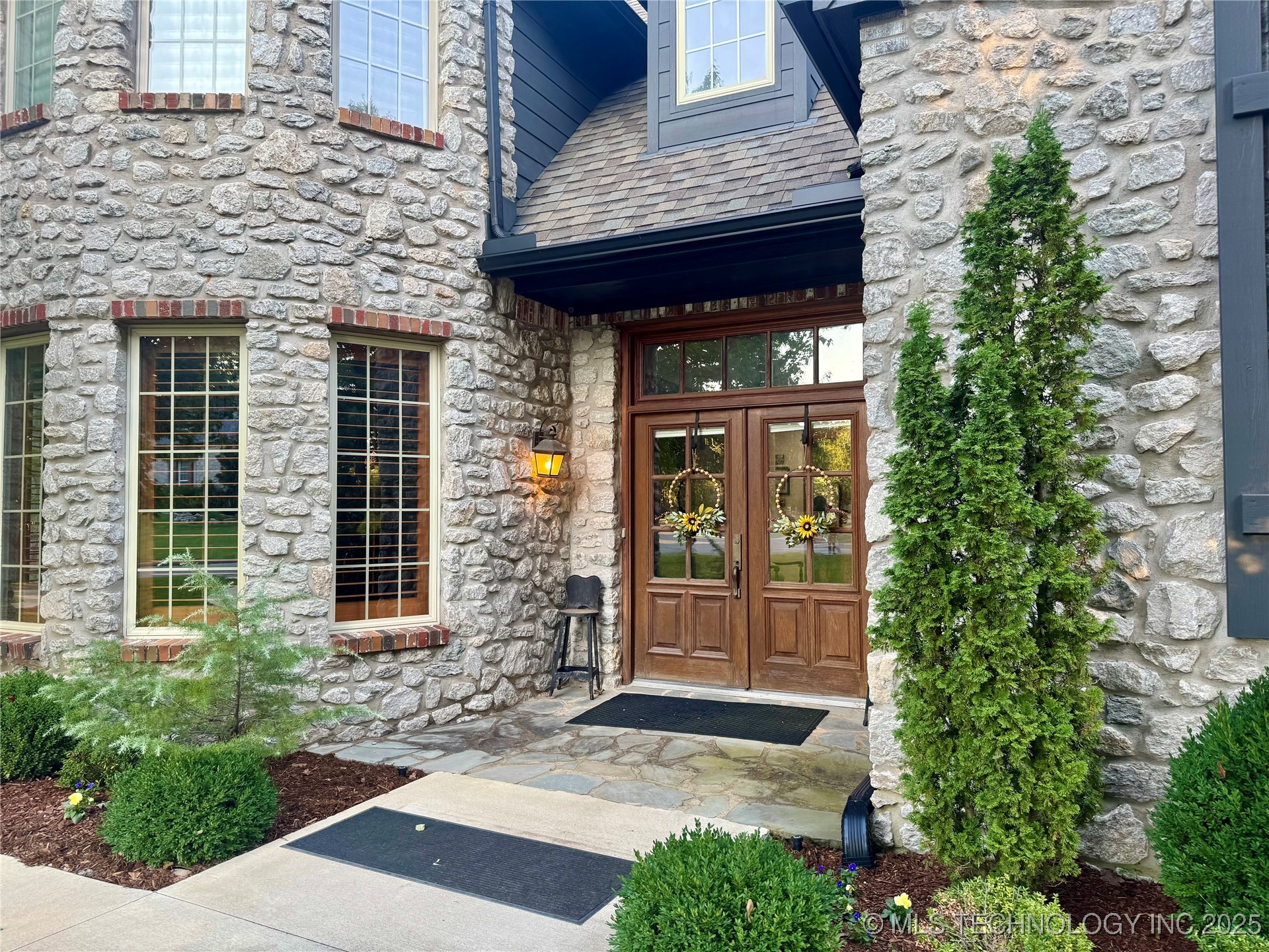 11401 S 67th East Avenue Property Photo 4