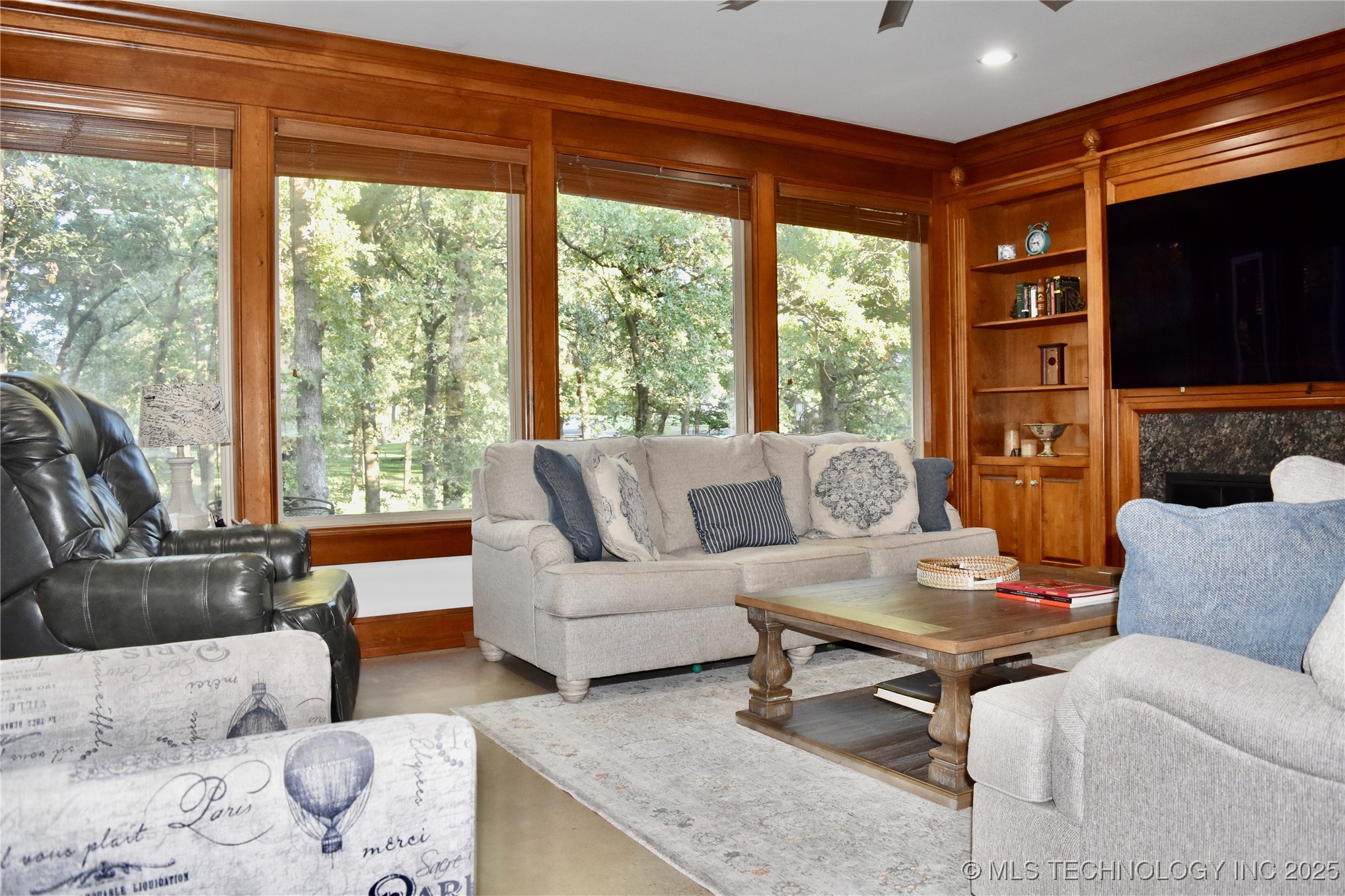 11401 S 67th East Avenue Property Photo 19