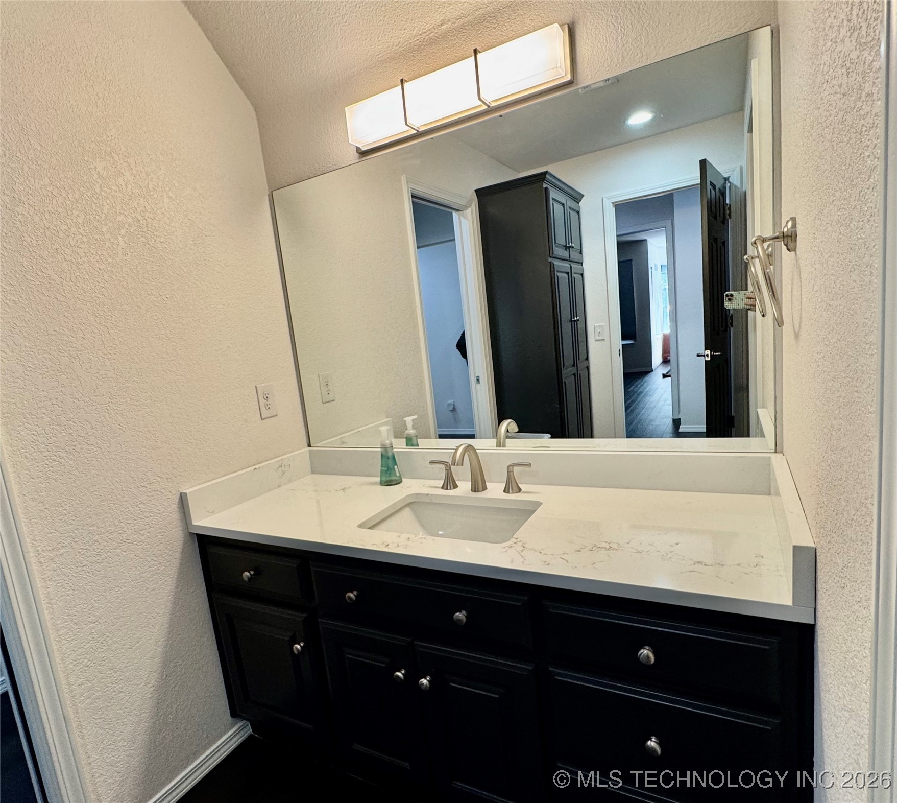 11401 S 67th East Avenue Property Photo 26