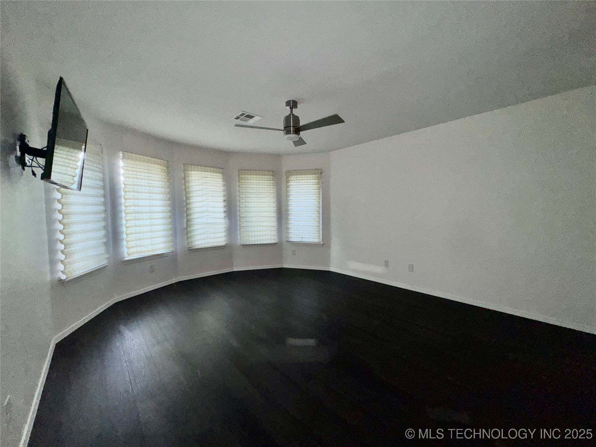 11401 S 67th East Avenue Property Photo 27