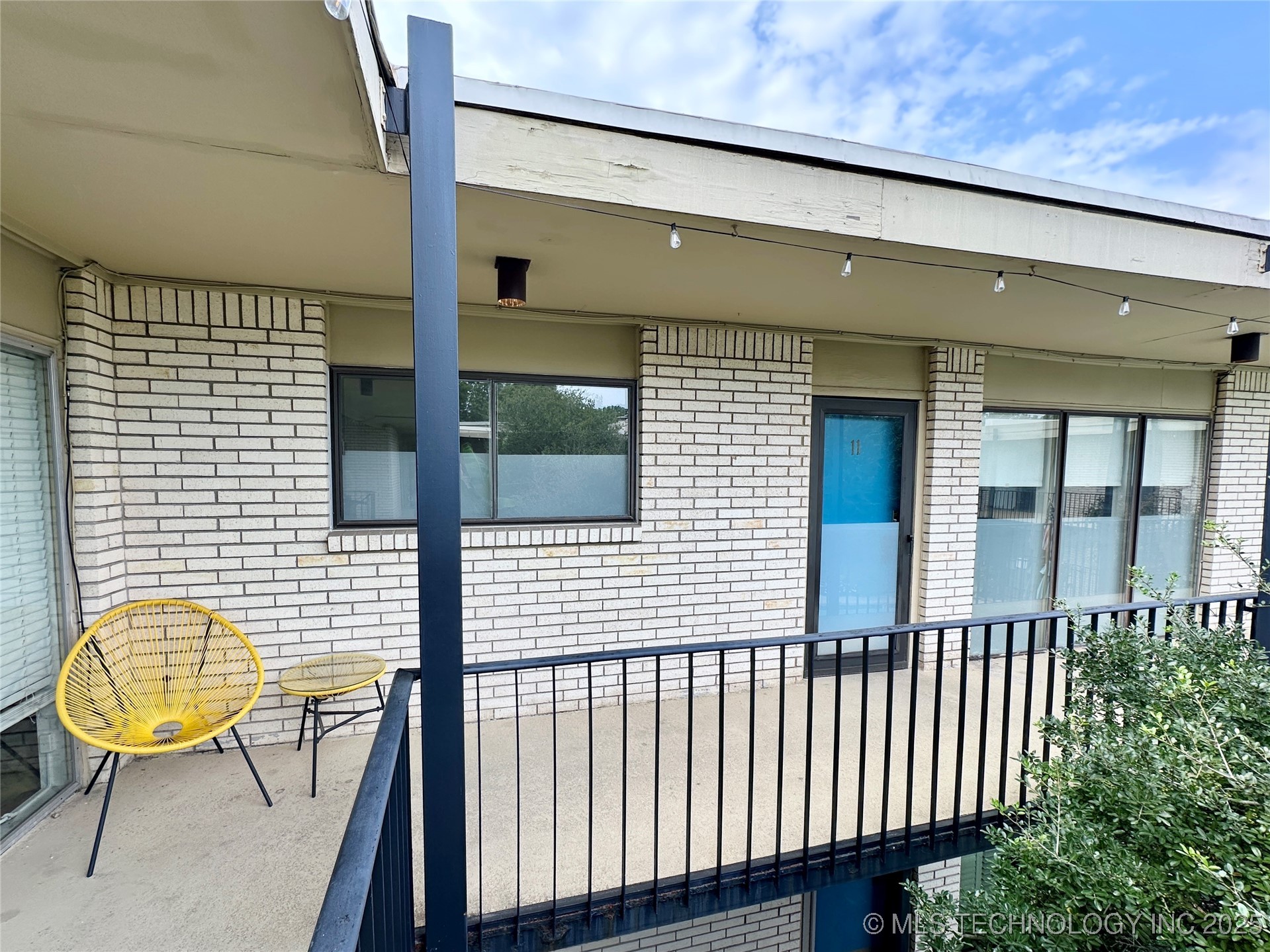 3333 E 38th Street 11 Property Photo 1