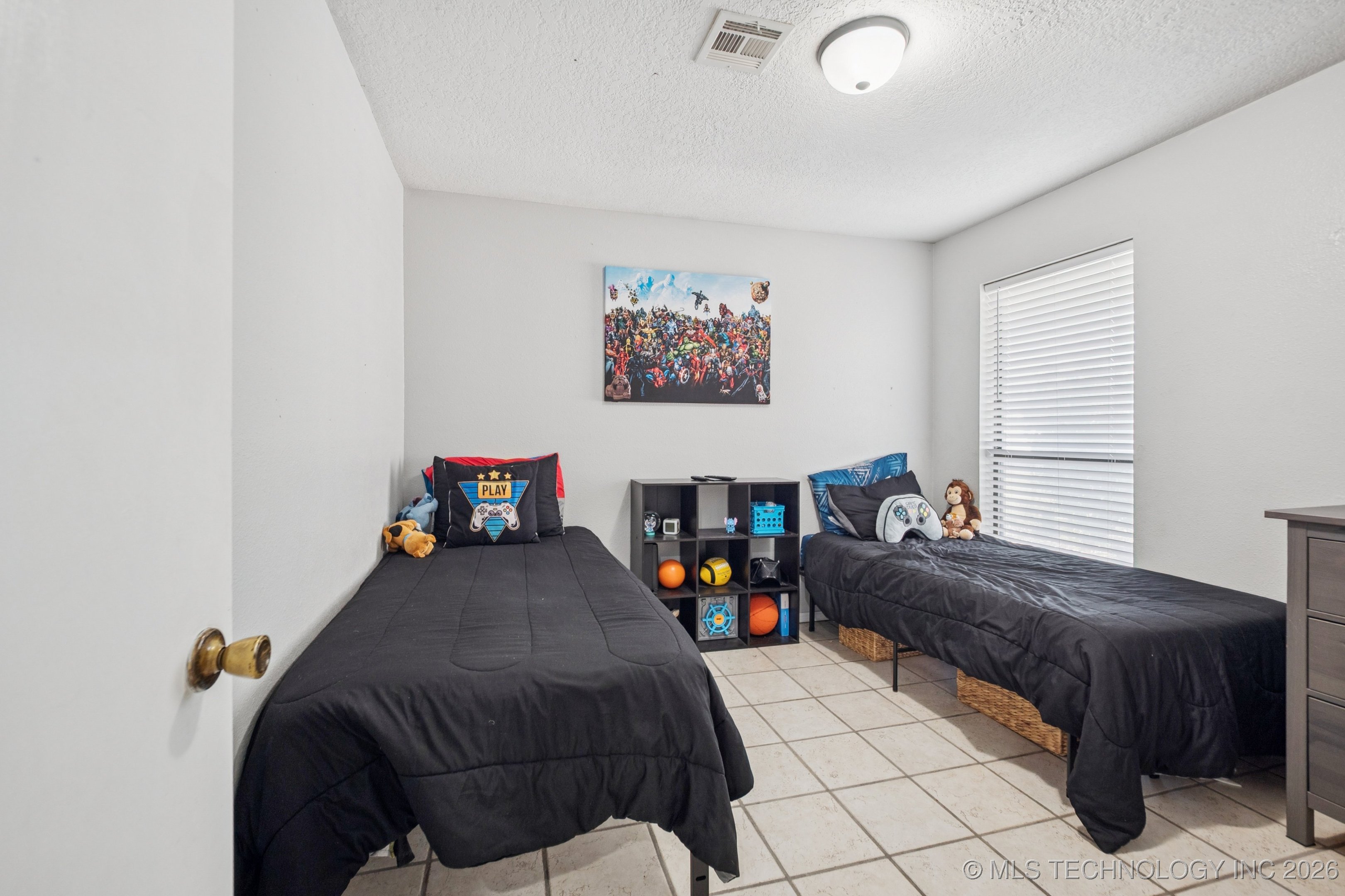 704 S Timberridge Drive Property Photo 21