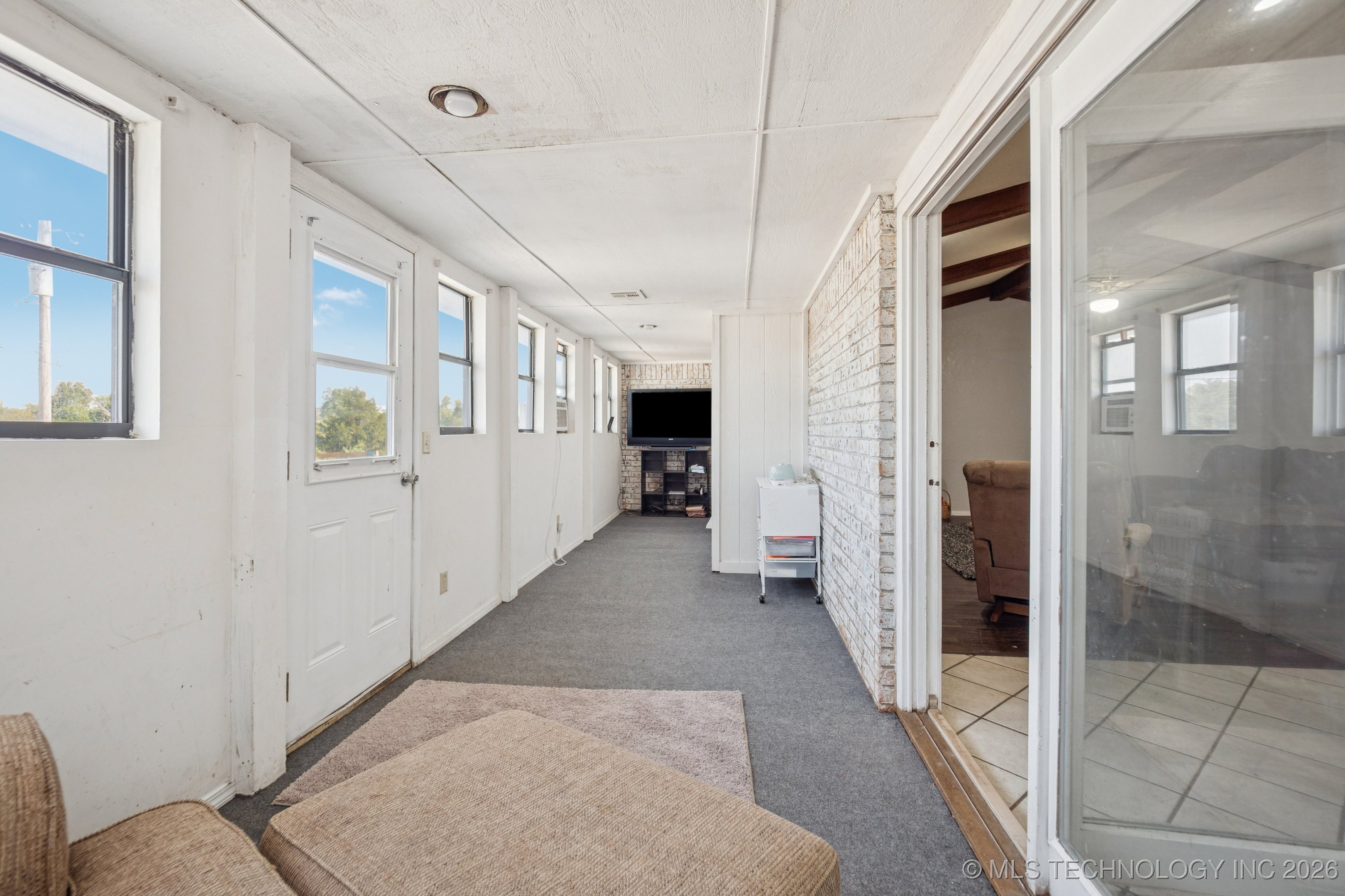 704 S Timberridge Drive Property Photo 25