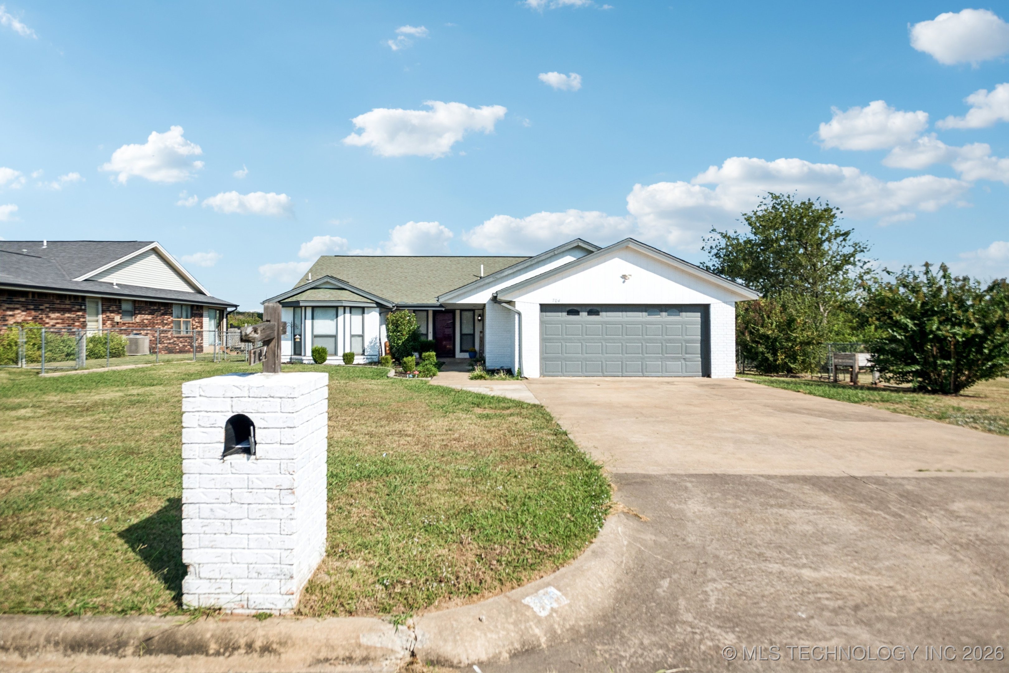 704 S Timberridge Drive Property Photo 34