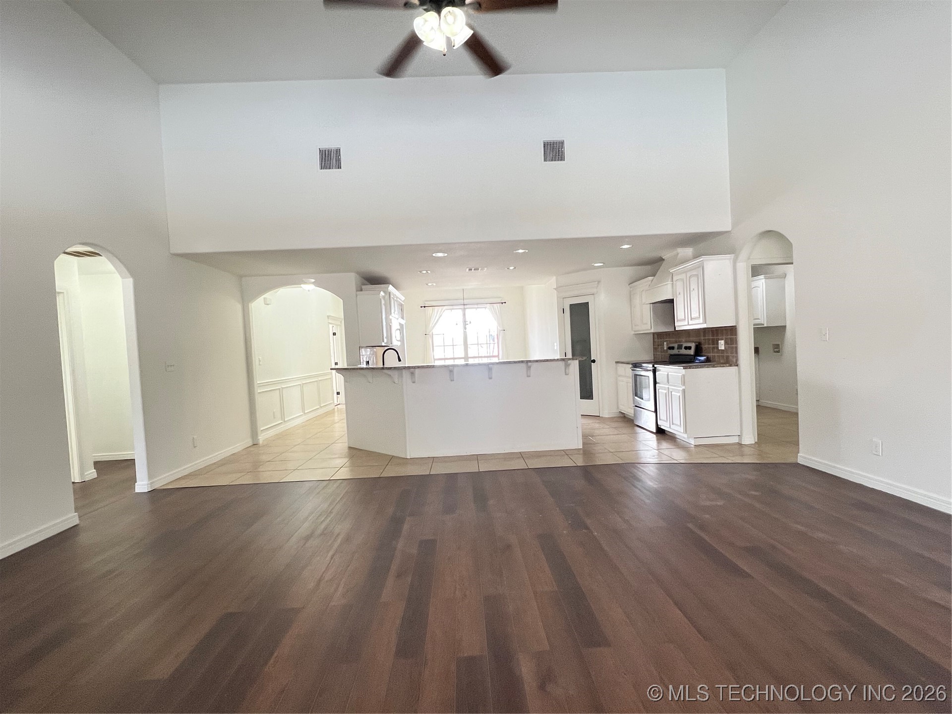 8434 N 76th East Avenue Property Photo 12