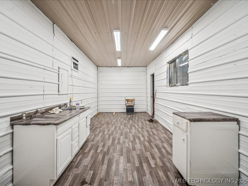 12015 S Poplar Street Property Photo 27