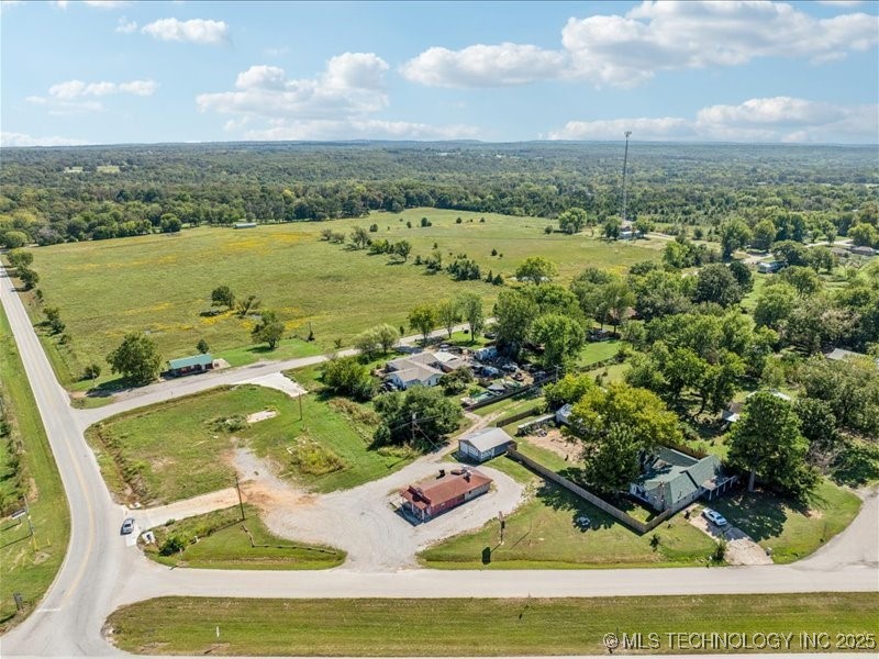 12015 S Poplar Street Property Photo 32