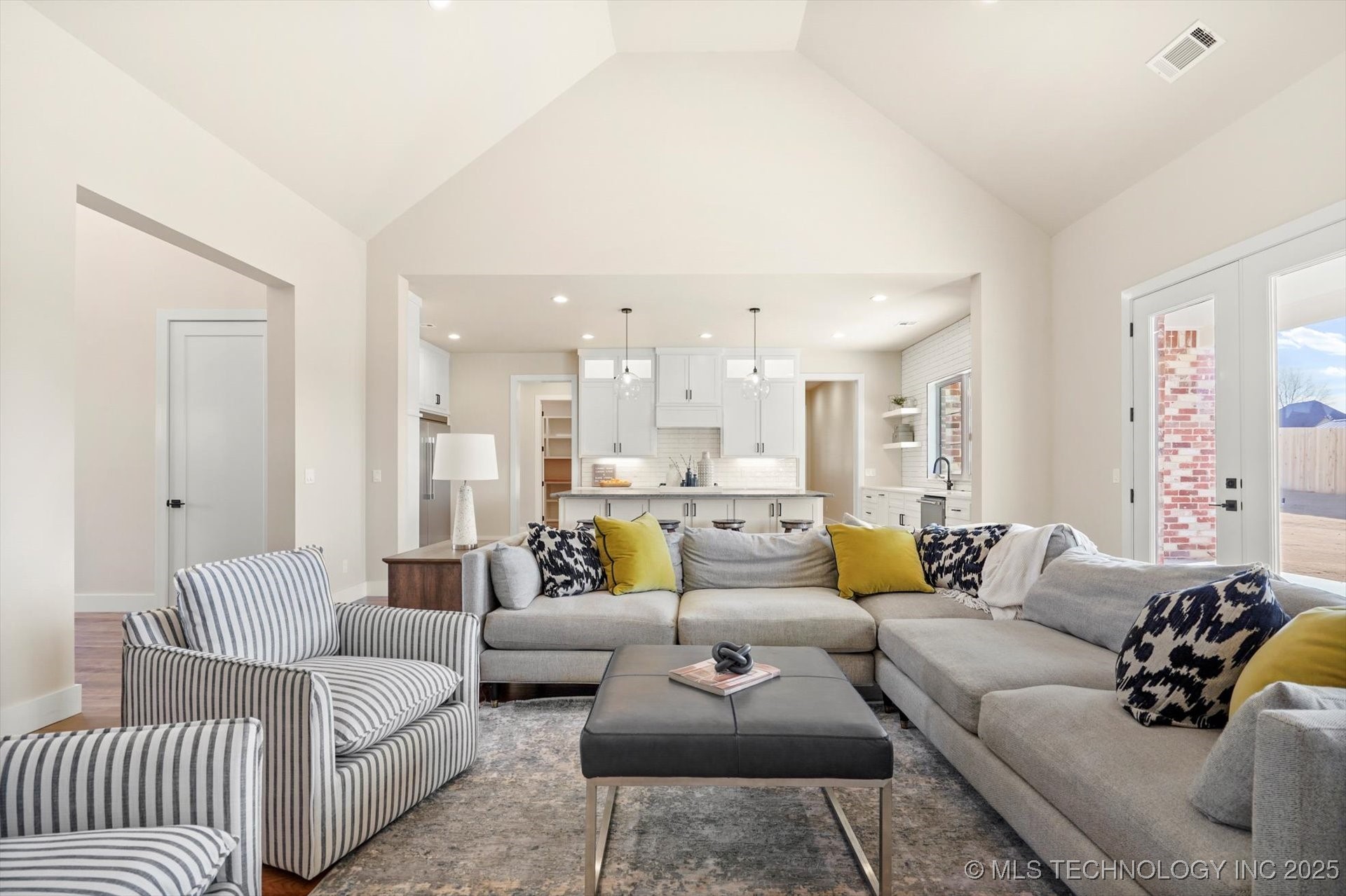 4830 W 77th Place S Property Photo 4