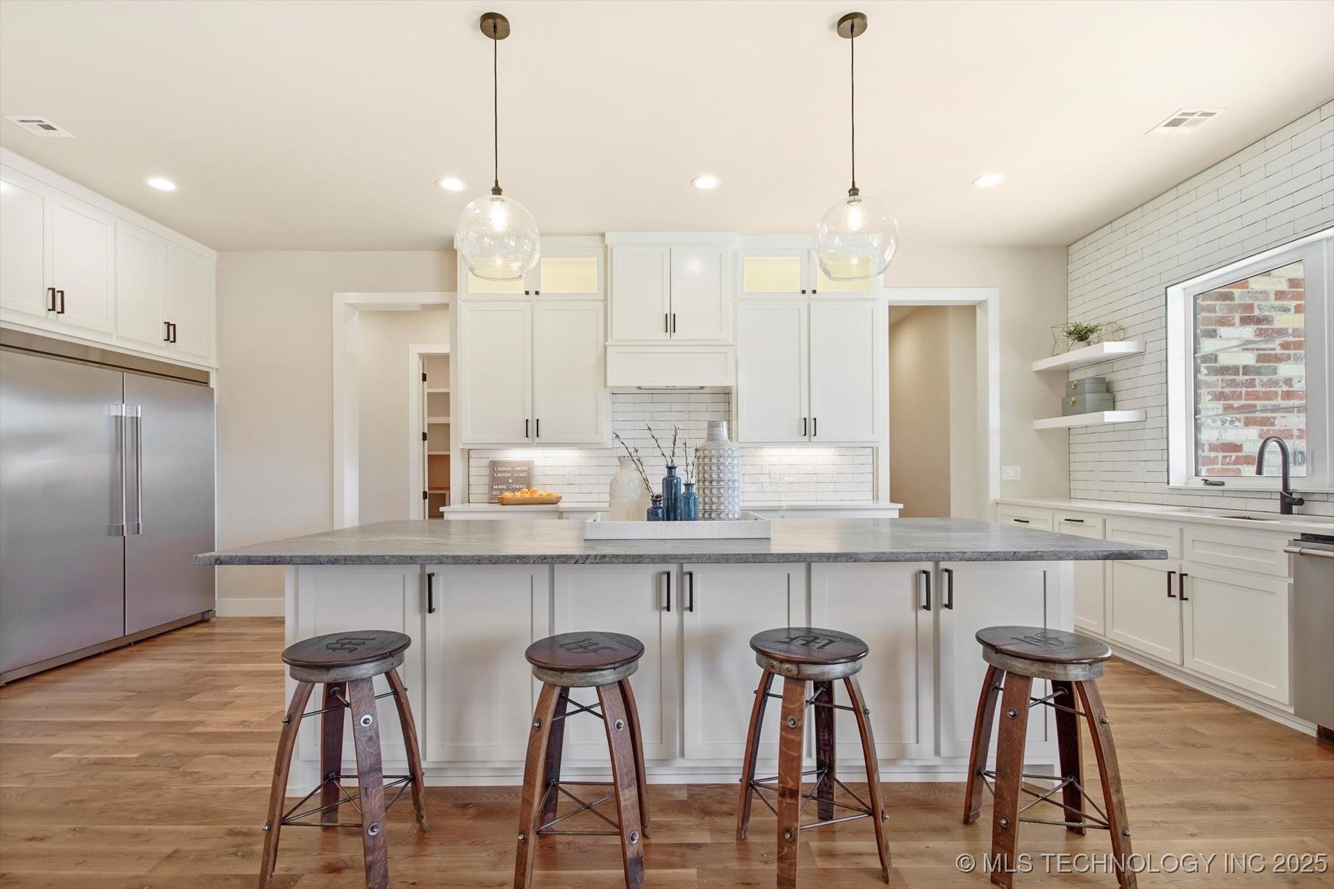 4830 W 77th Place S Property Photo 7