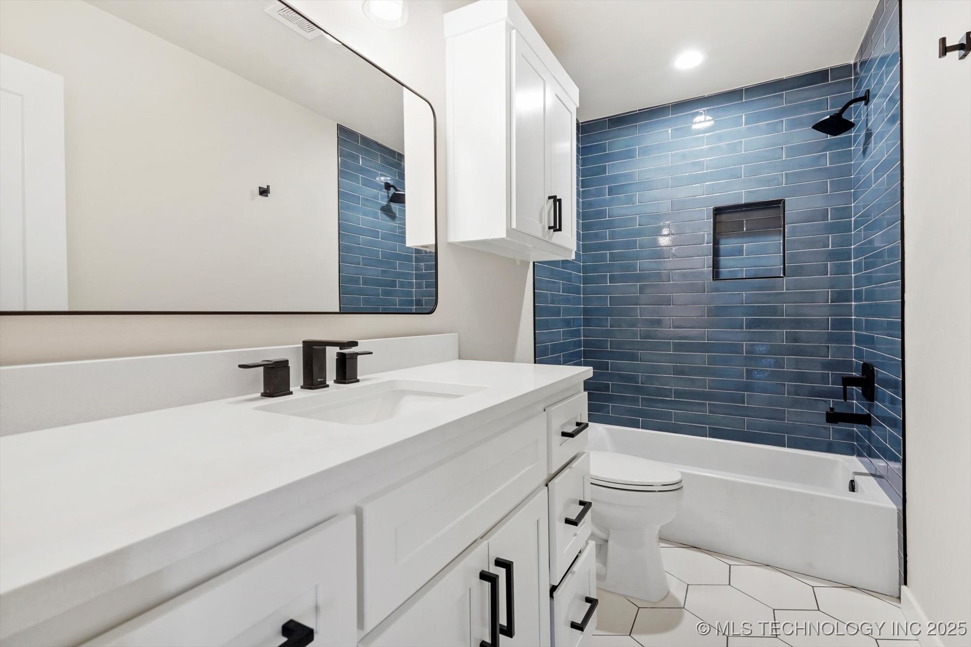 4830 W 77th Place S Property Photo 17