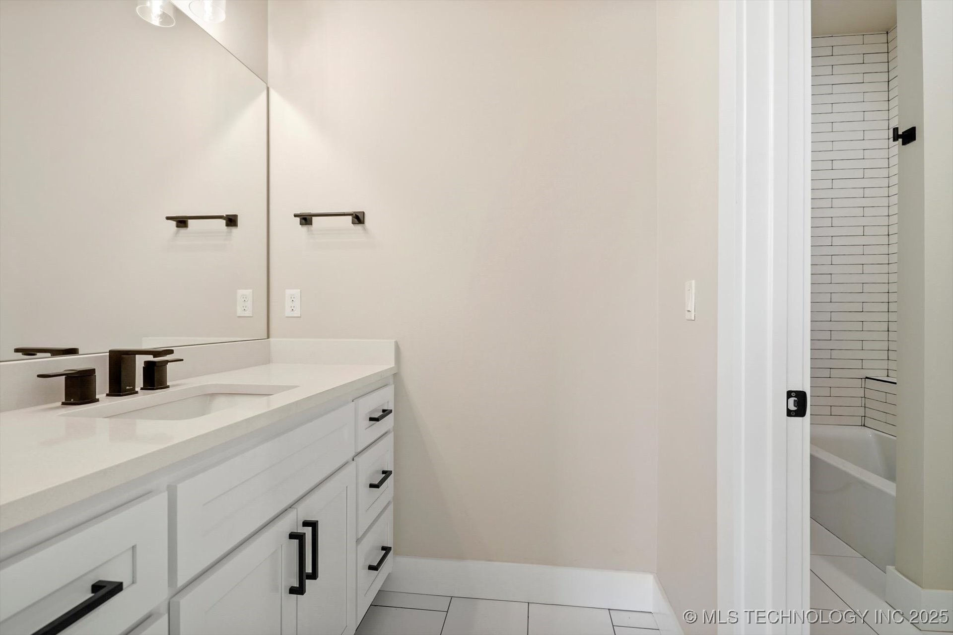 4830 W 77th Place S Property Photo 21