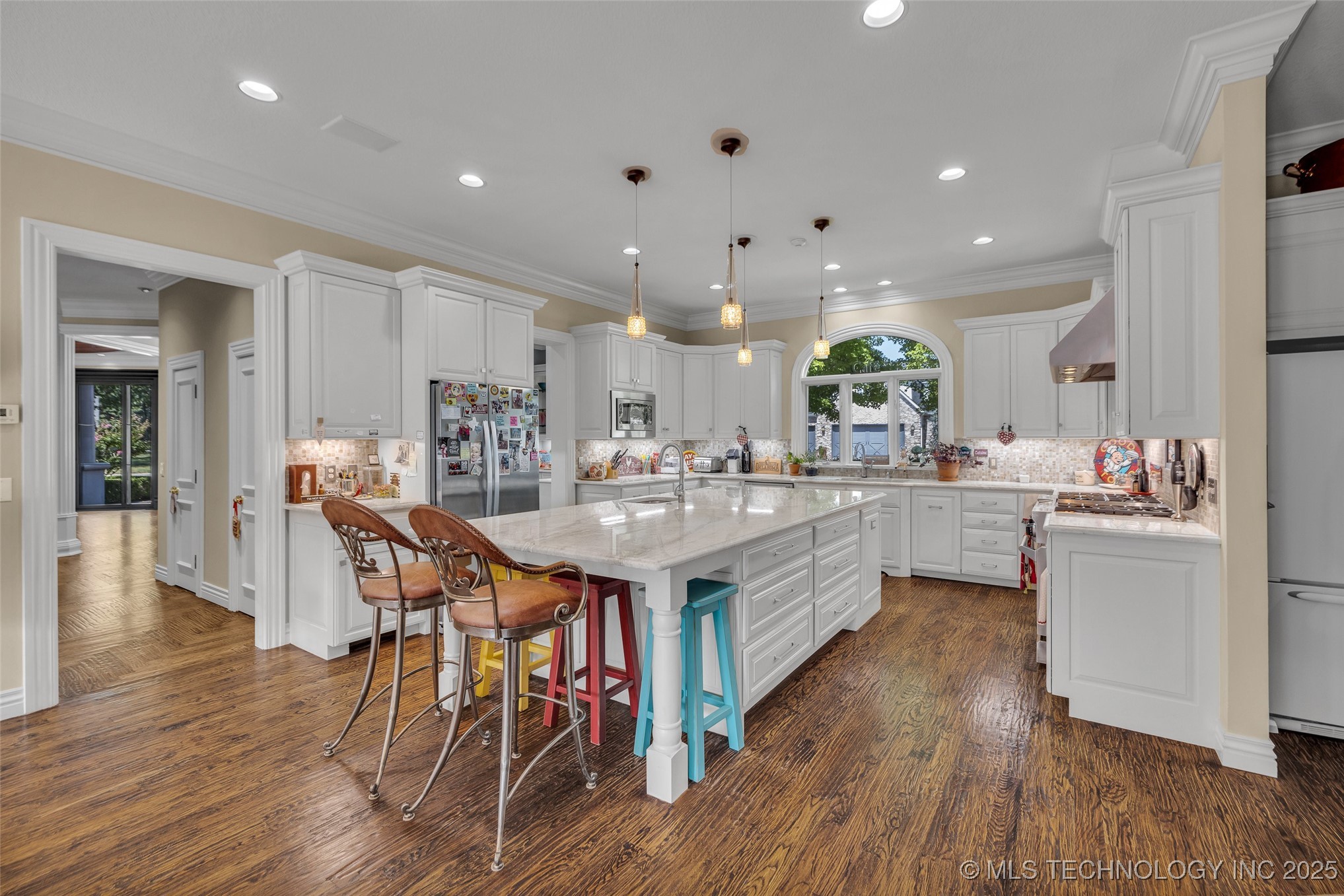 11503 S Granite Avenue Property Photo 9