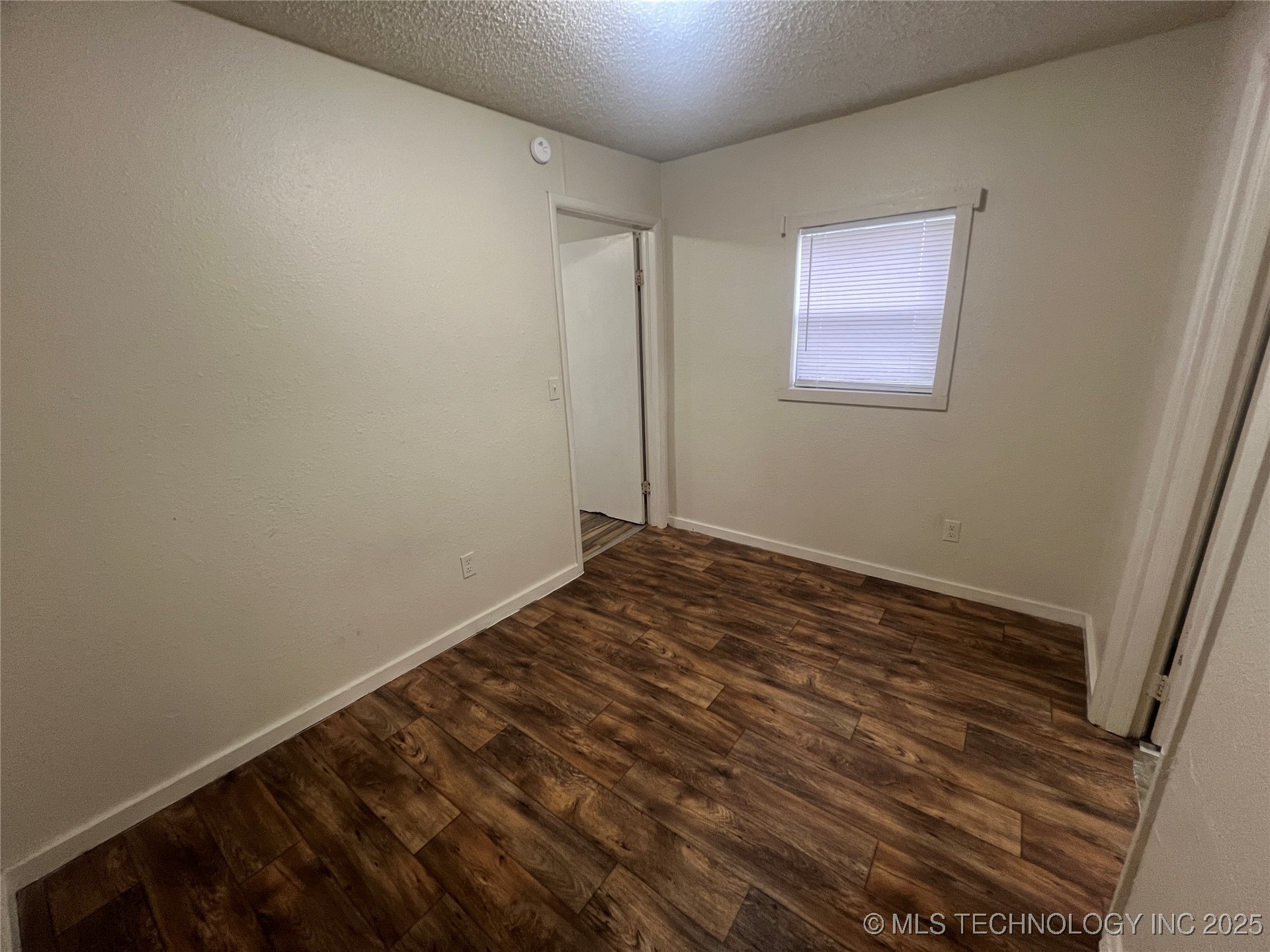 1108 N Jones Avenue Property Photo 14