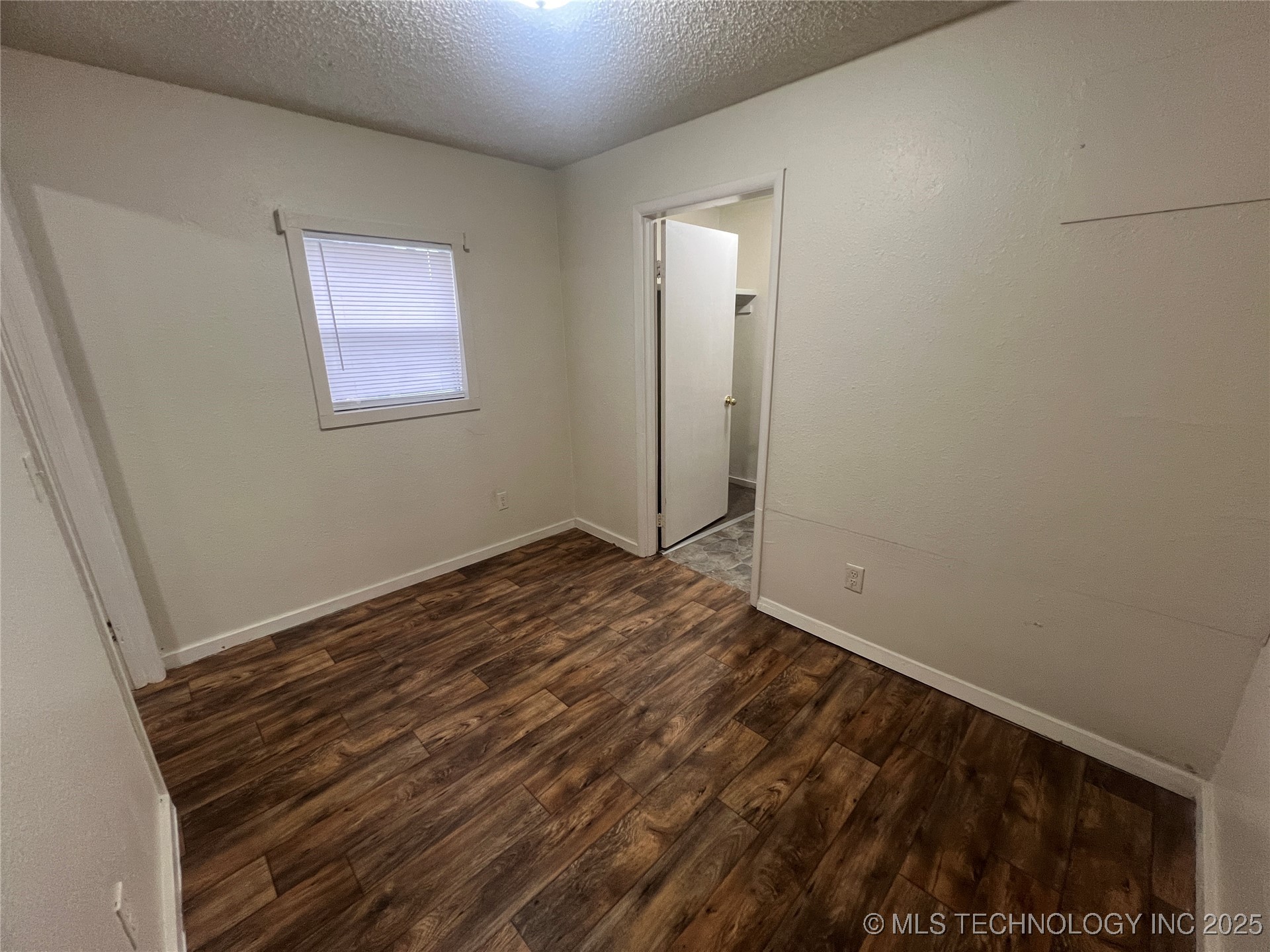 1108 N Jones Avenue Property Photo 15