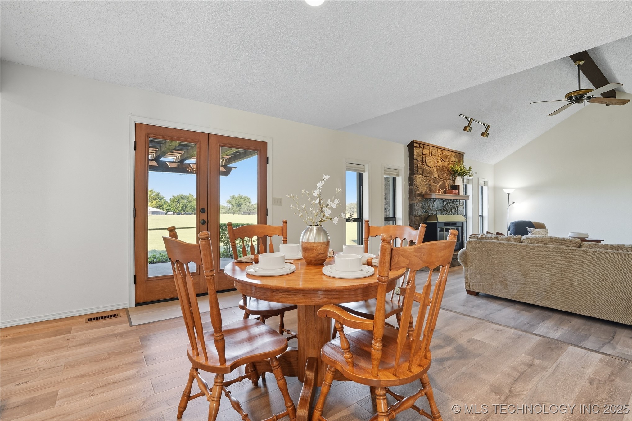 13542 N 155th East Avenue Property Photo 18