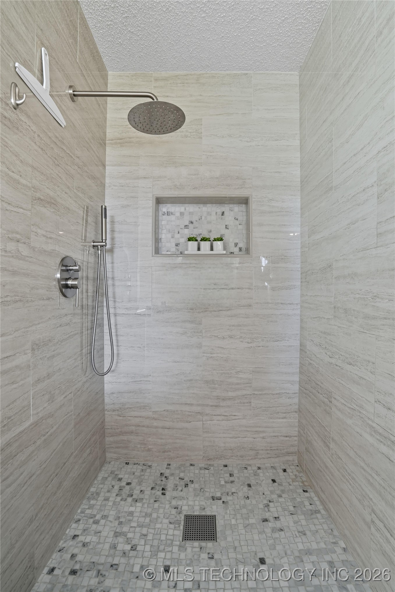 13542 N 155th East Avenue Property Photo 25