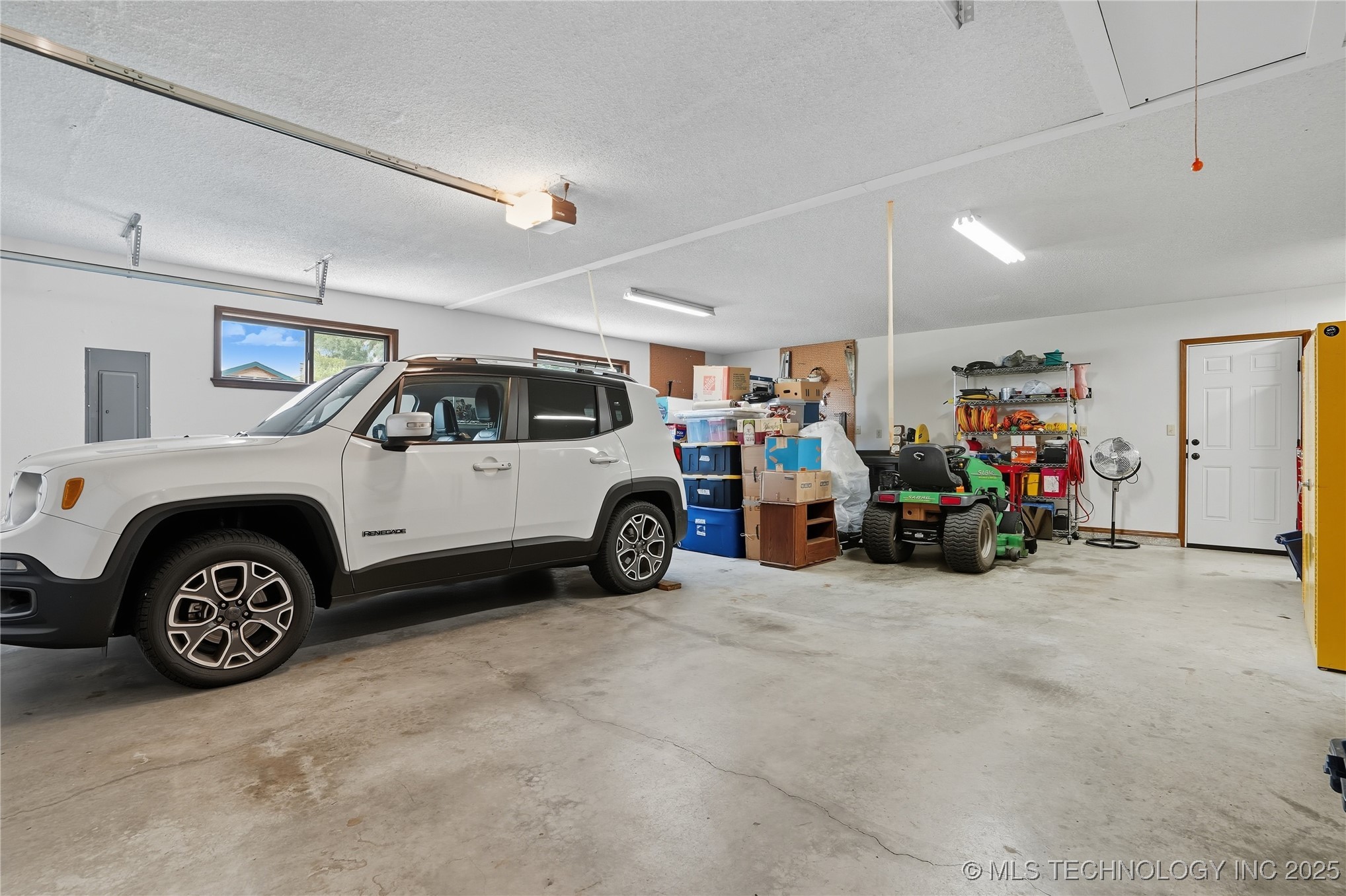 13542 N 155th East Avenue Property Photo 45