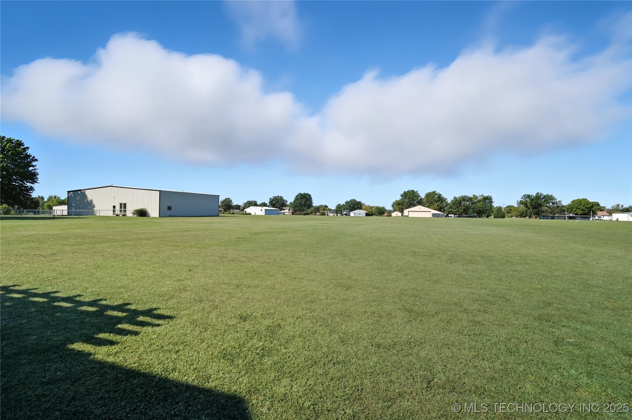 13542 N 155th East Avenue Property Photo 53