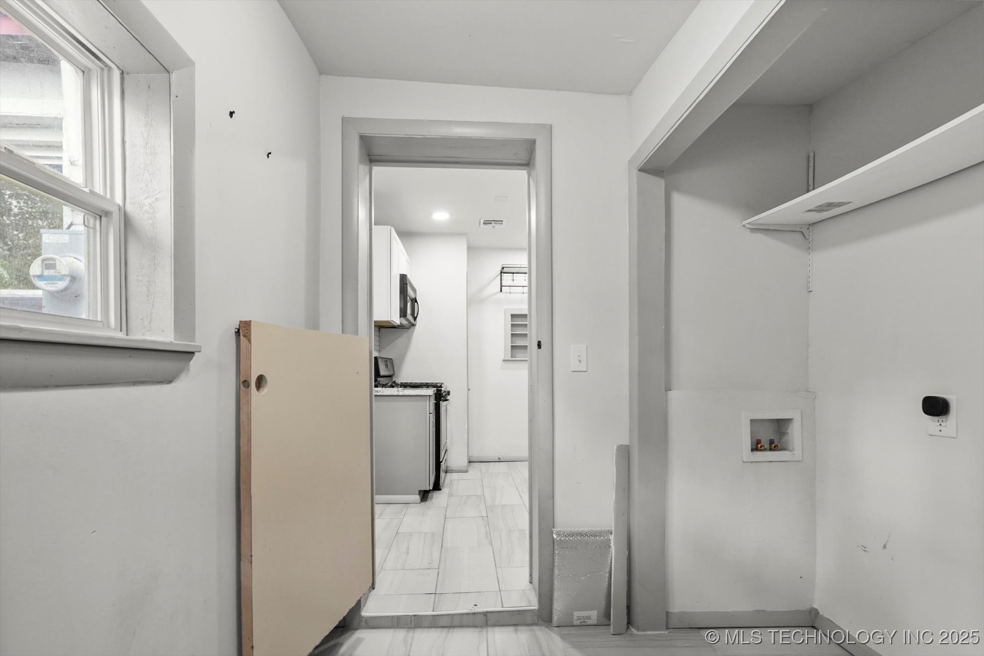 3310 E Admiral Court Property Photo 16