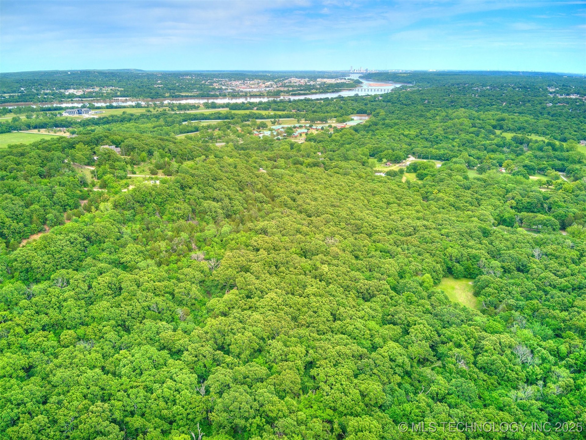 3450 S 137th West Avenue Property Photo 16