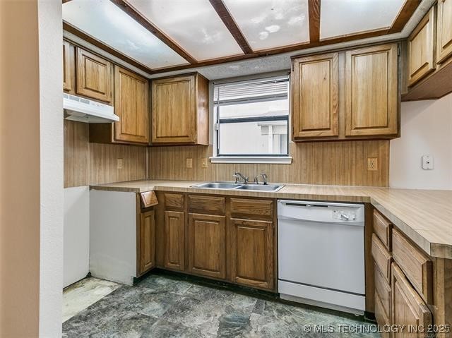 12923 E 28th Place Property Photo 14