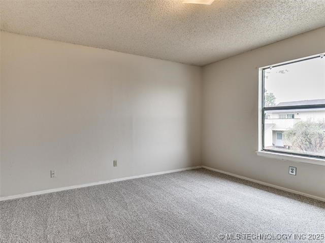 12923 E 28th Place Property Photo 29