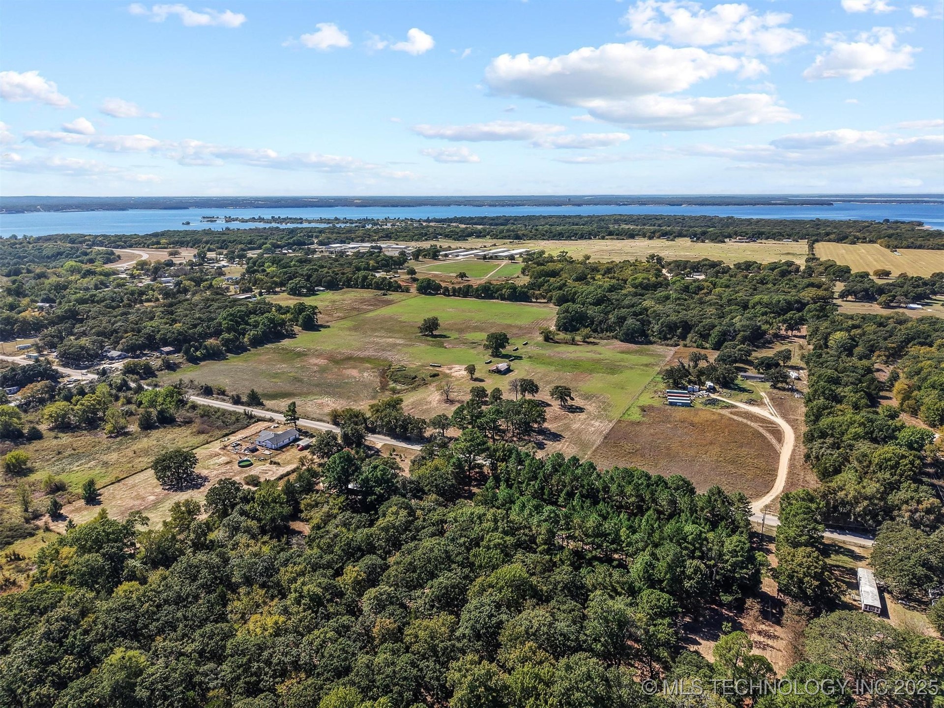 00 N 4th Avenue Property Photo 2