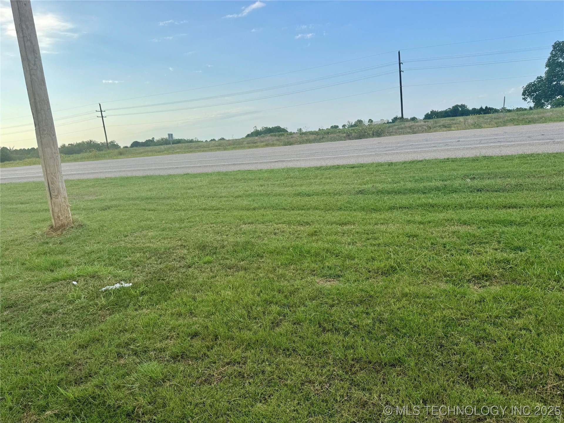 1931 Highway 70 E Property Photo 10
