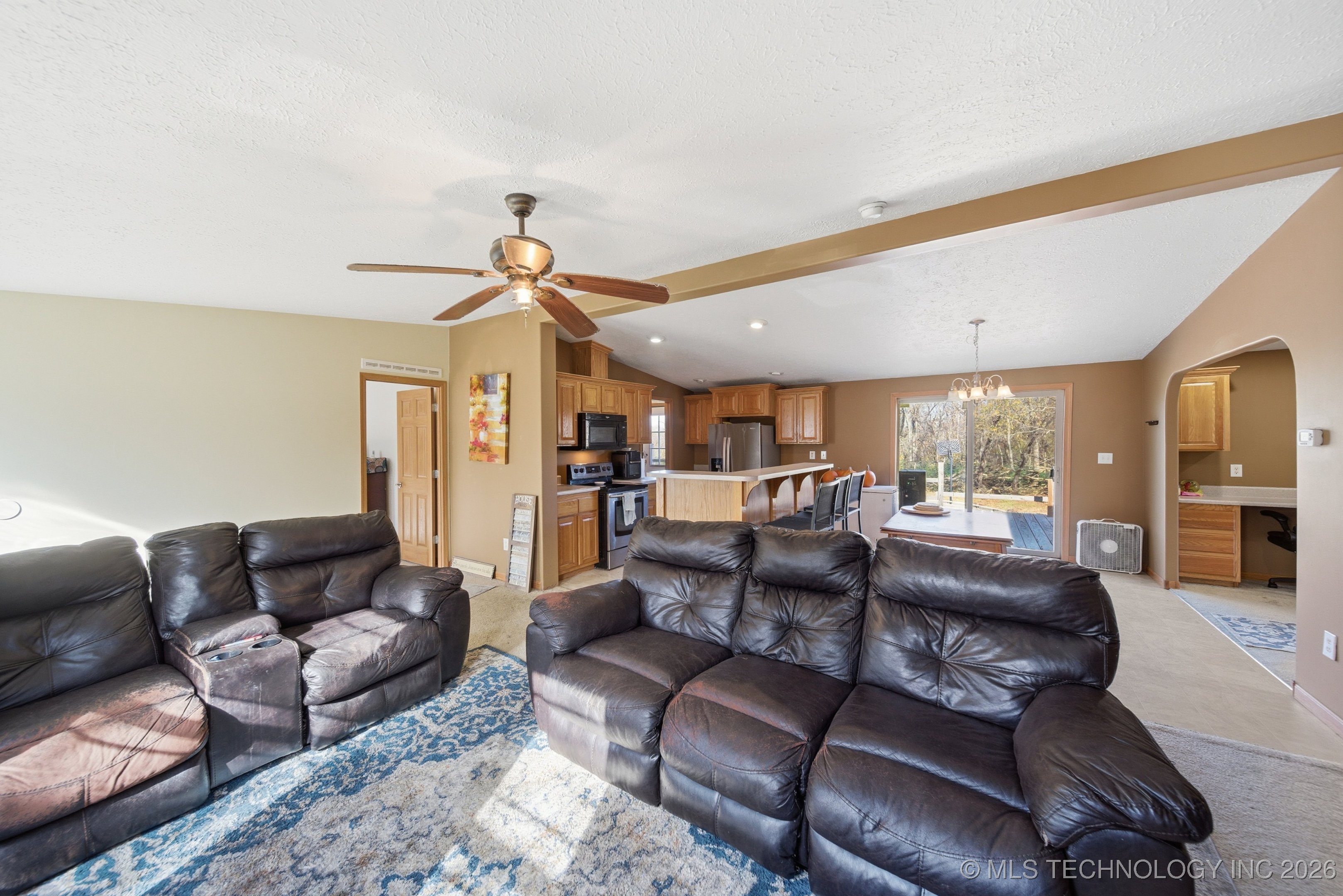 19075 E Timber Trail Property Photo 8