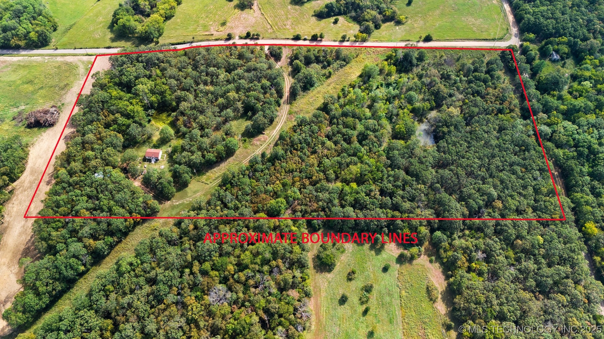 439148 E 60 Road Property Photo 6