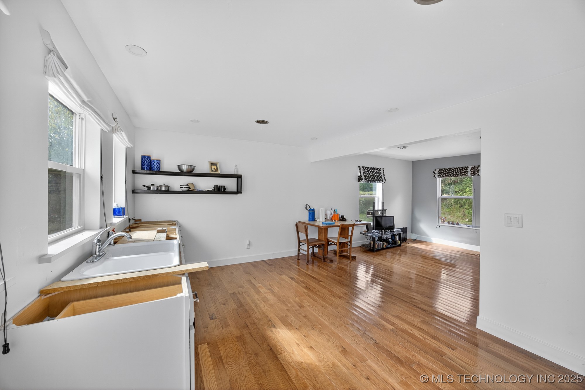 439148 E 60 Road Property Photo 15