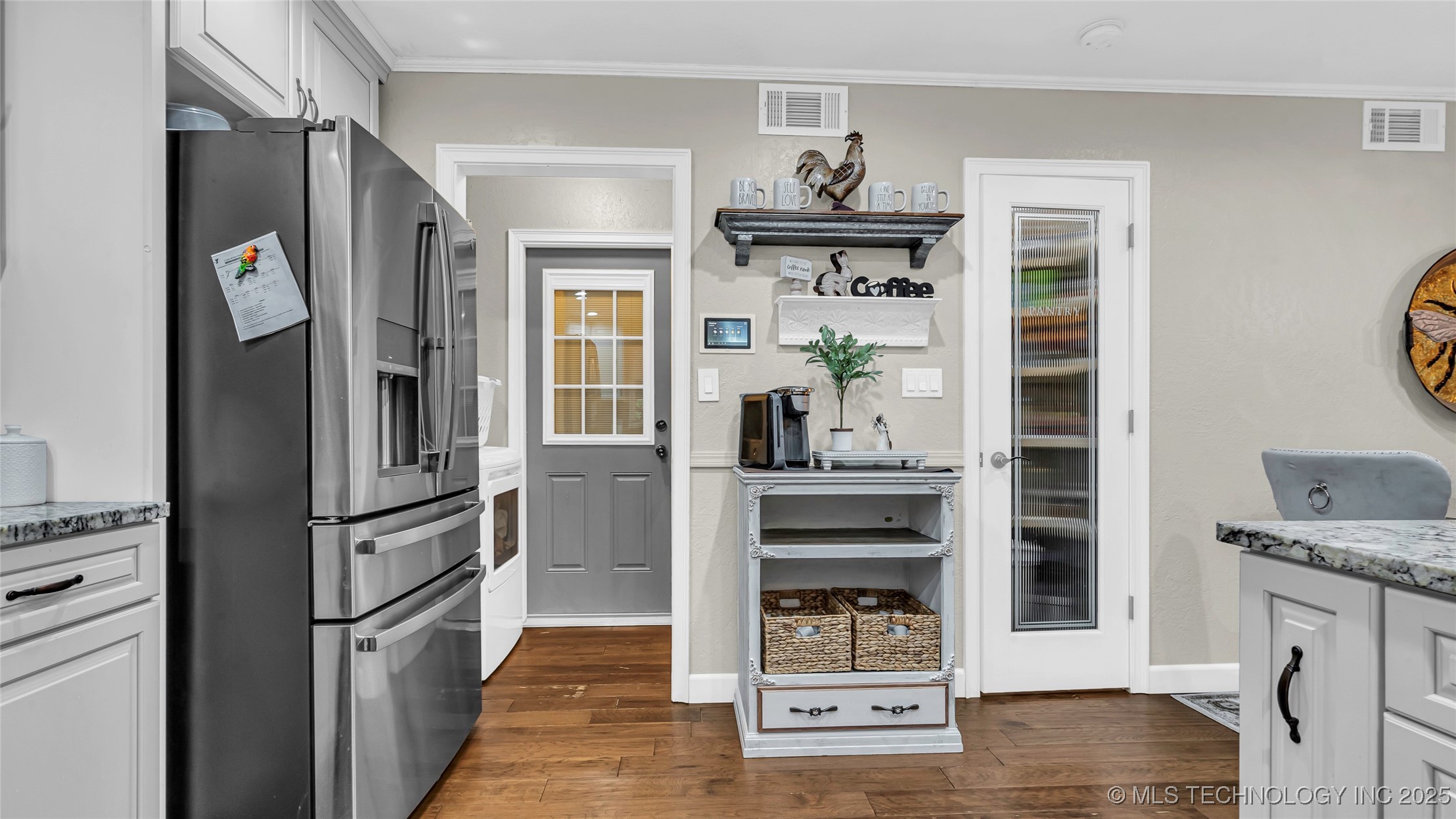 1602 Rosedale Property Photo 13