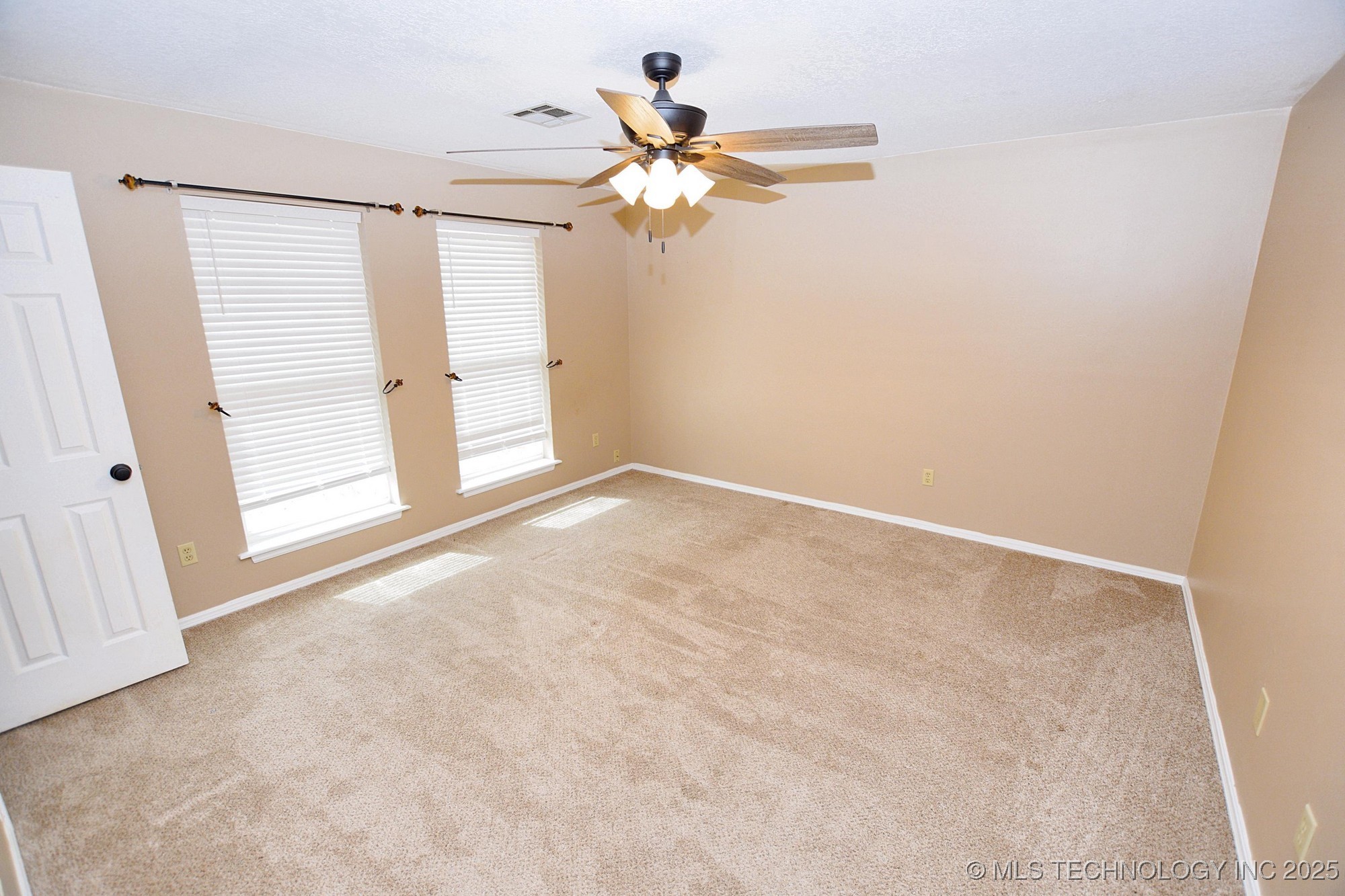 1430 Williams Street Property Photo 15