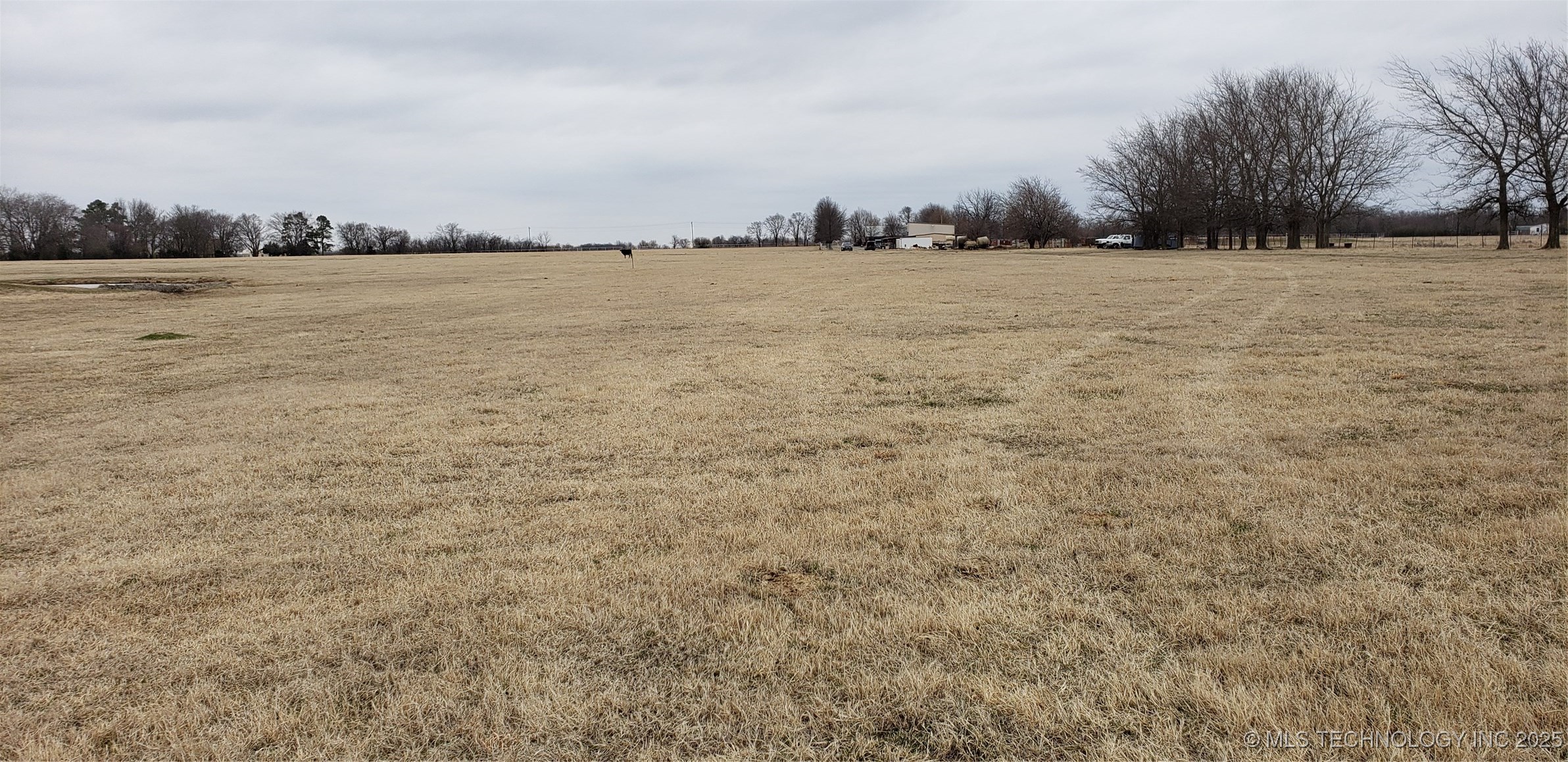 33128 E 61st Street S Property Photo 8