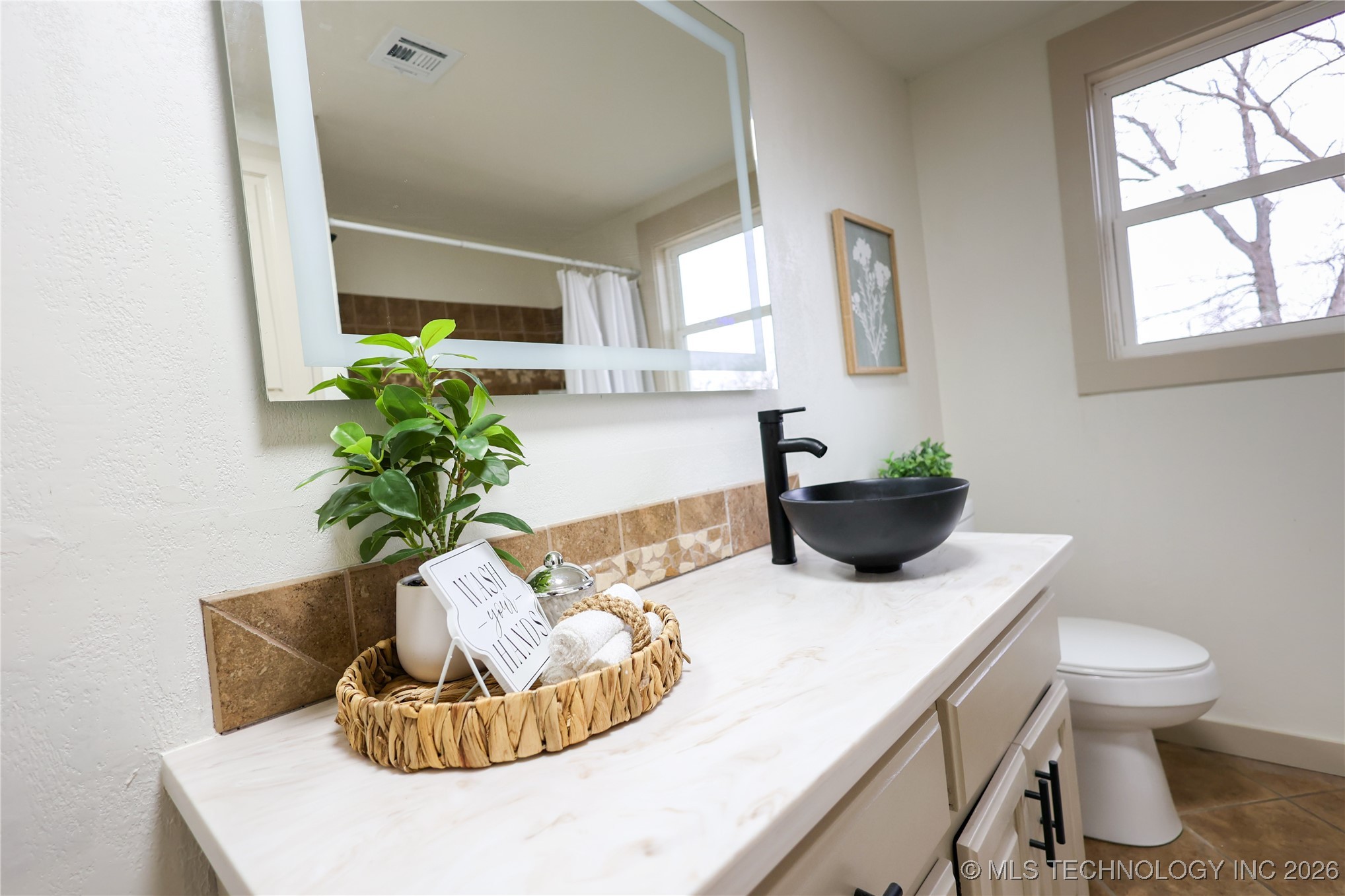 109 Evergreen Property Photo 19