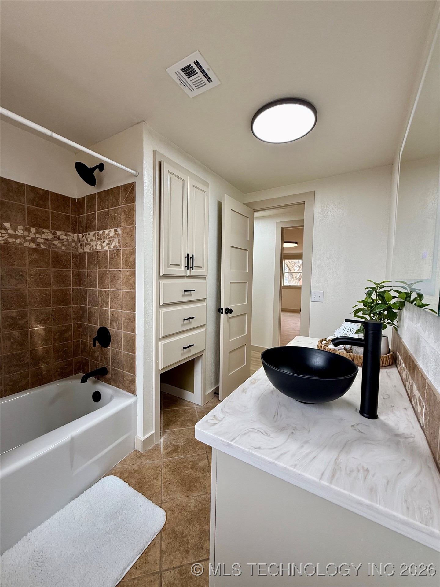 109 Evergreen Property Photo 20