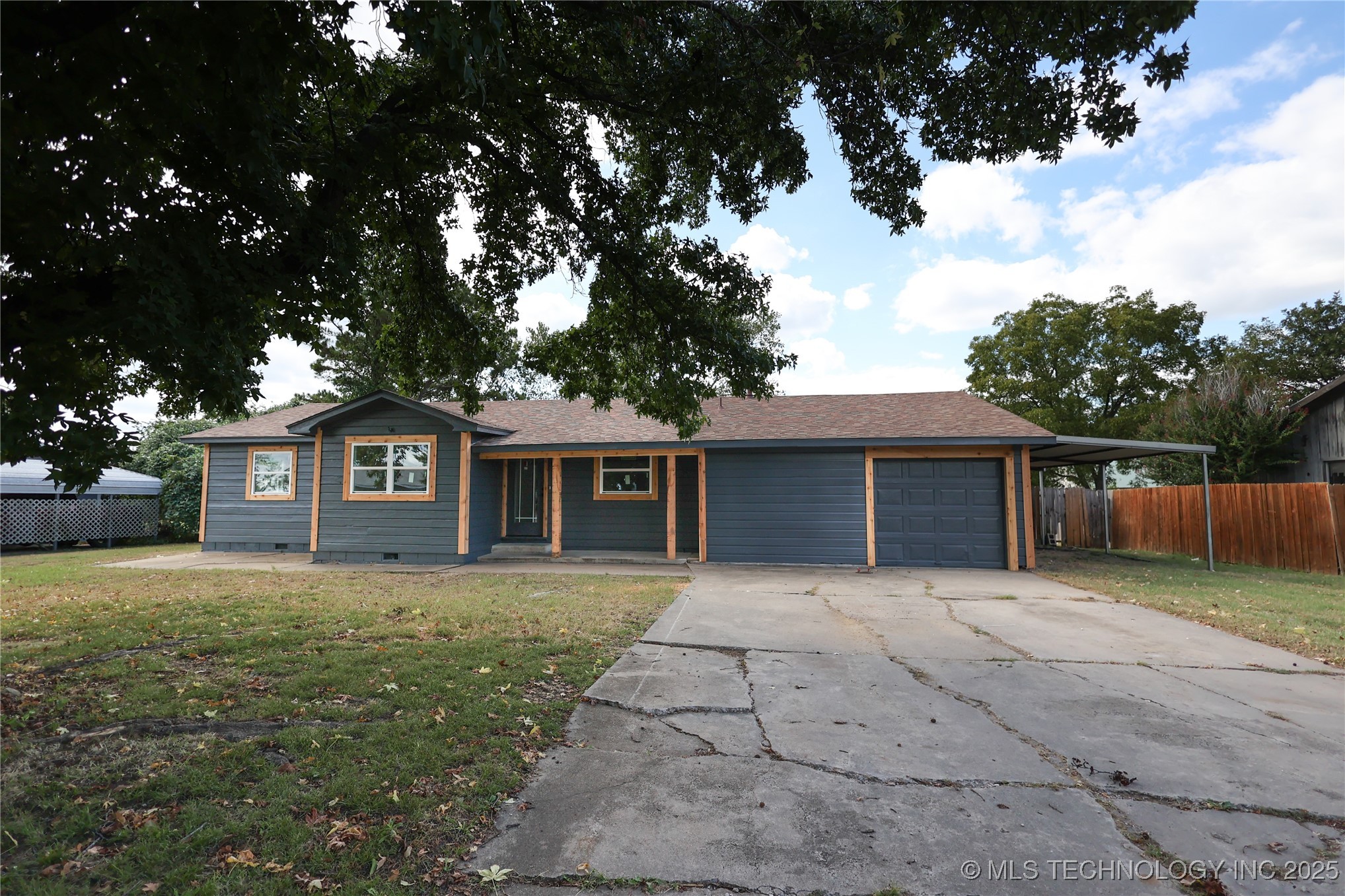 109 Evergreen Property Photo 28