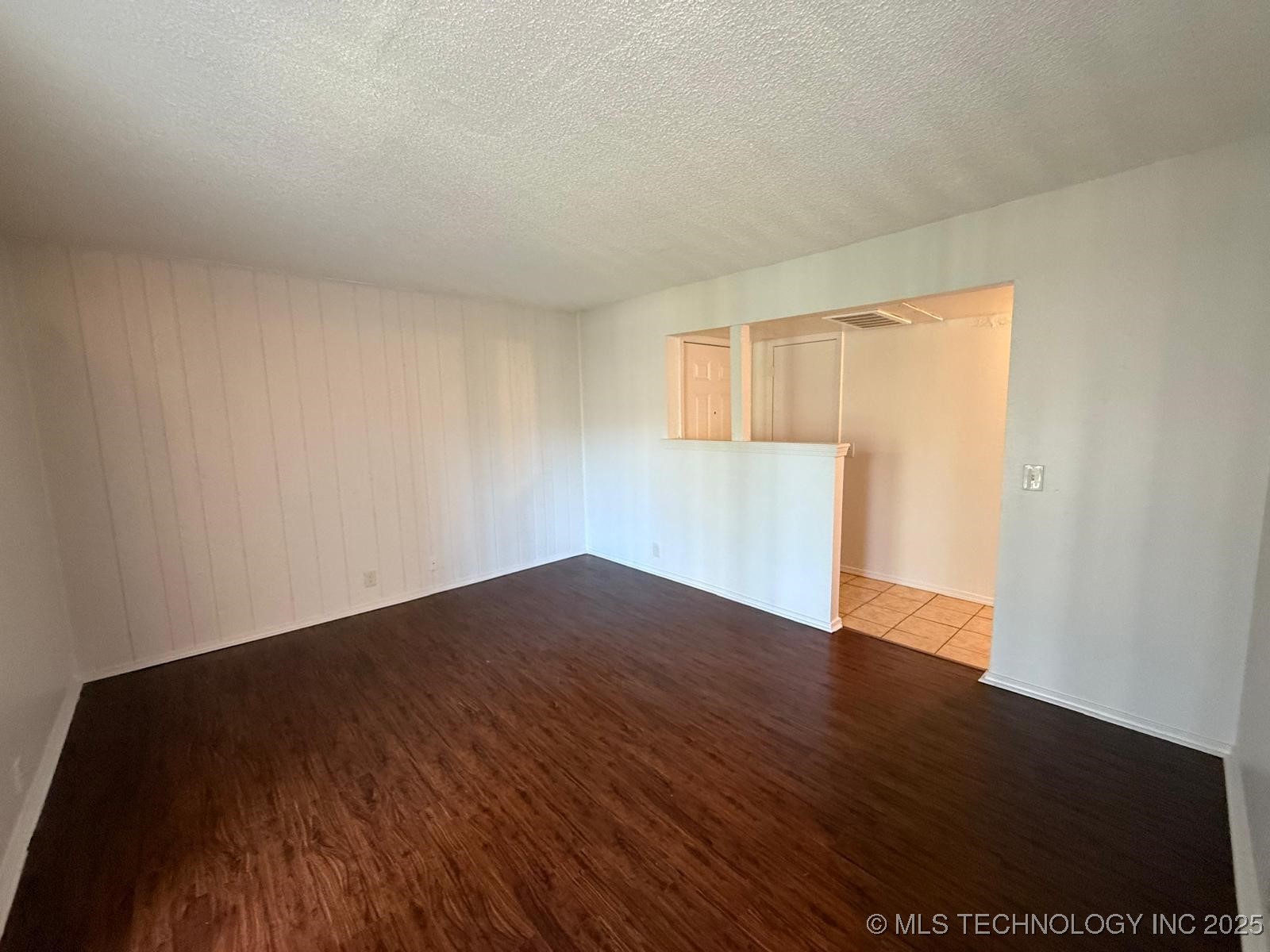 1441 E 62nd Street N Property Photo 10