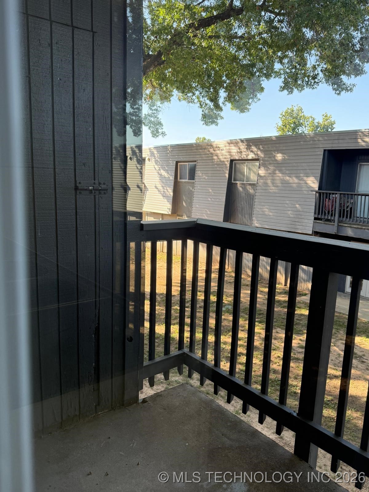 1429 E 62nd Street G Property Photo 4