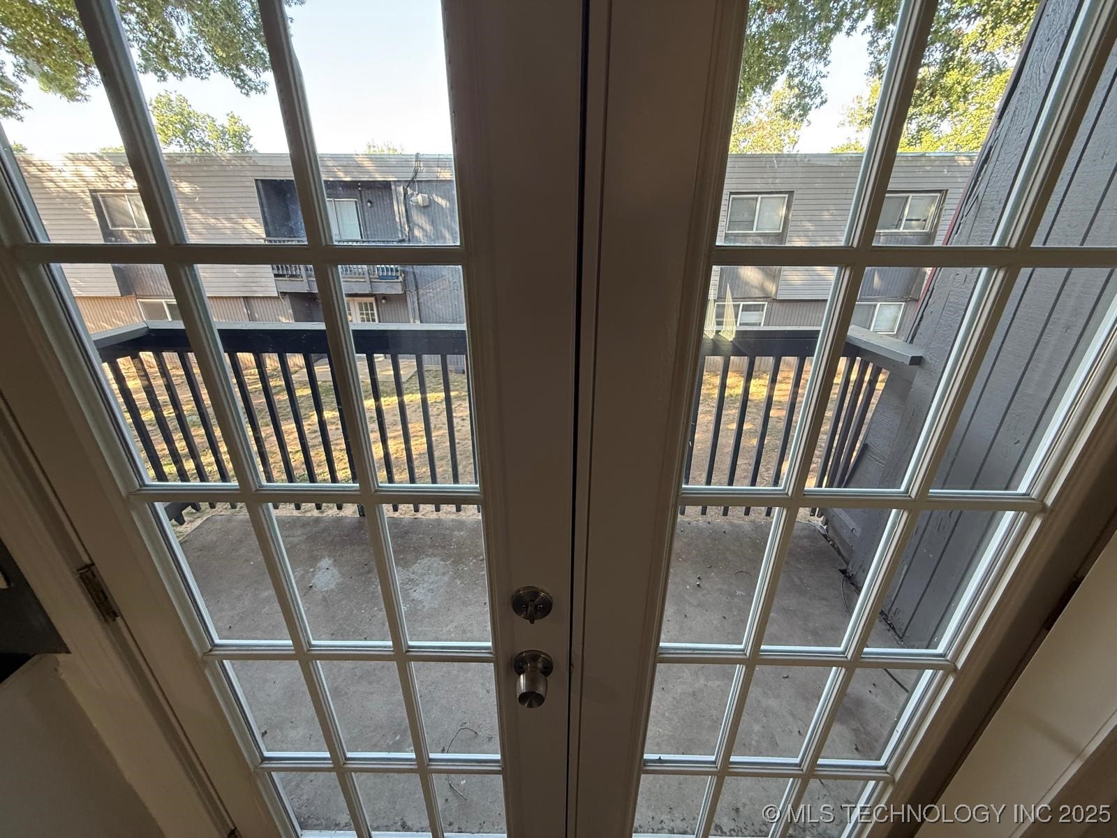 1429 E 62nd Street G Property Photo 5