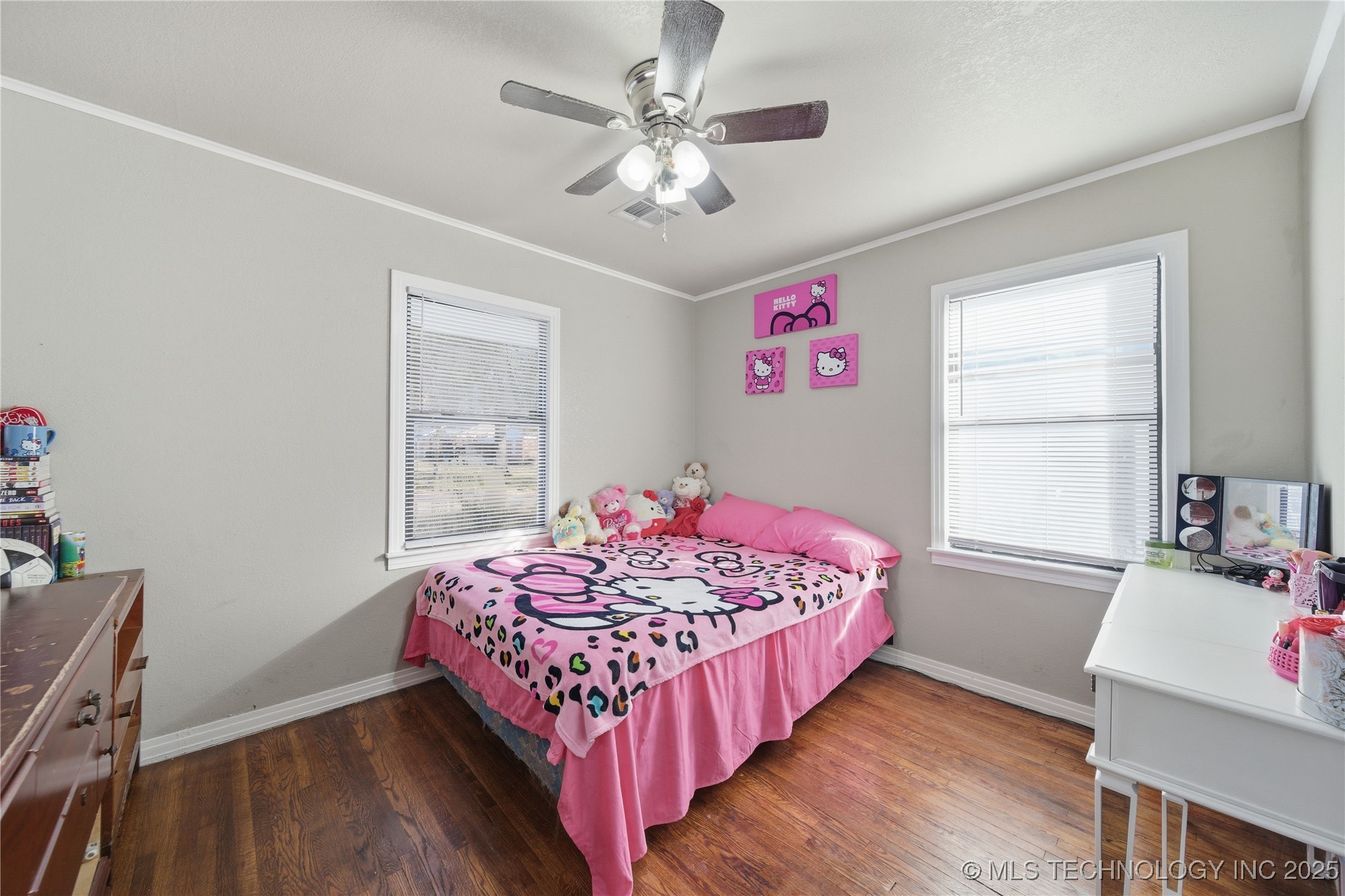 3212 E Haskell Street Property Photo 15