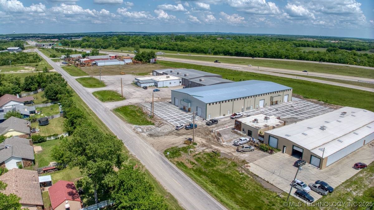 19901 Highway 51 Highway Property Photo 2