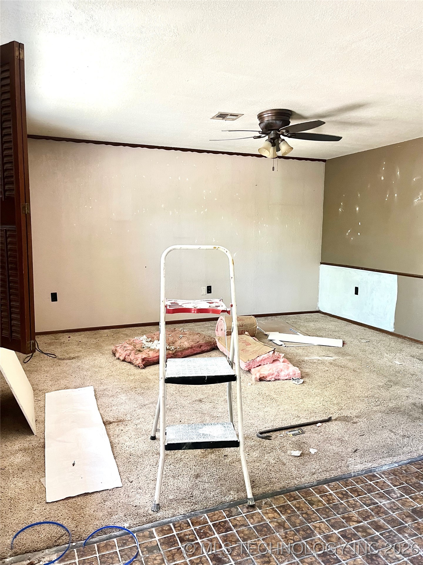 101 Juniper Drive Property Photo 4