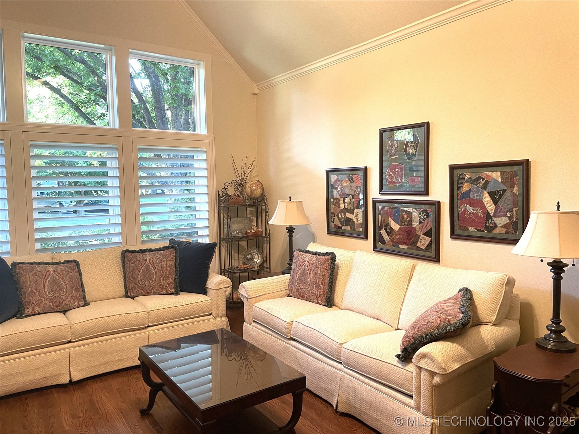 5220 E 88th Street Property Photo 4