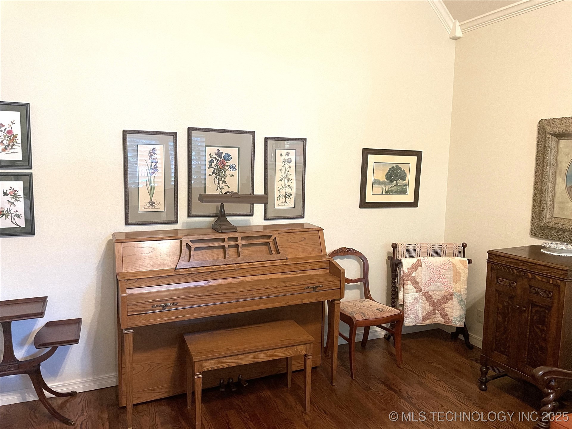 5220 E 88th Street Property Photo 6